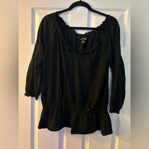 RXB - Medium - Black Capri Sleeves Blouse